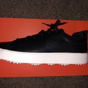 NIKE GOLF CLEATS